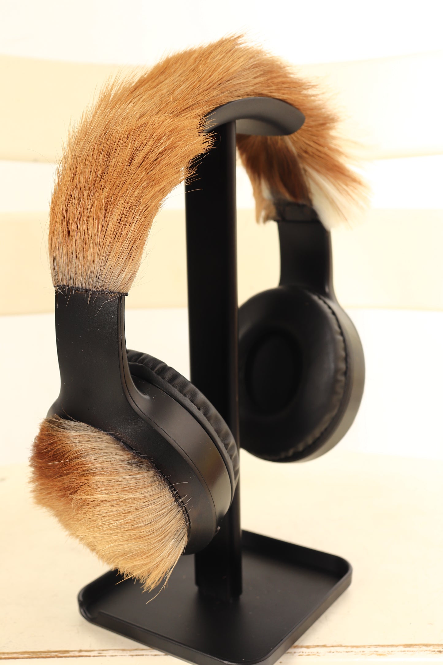Beats and Hide Wireless Springbok Hide Headphones